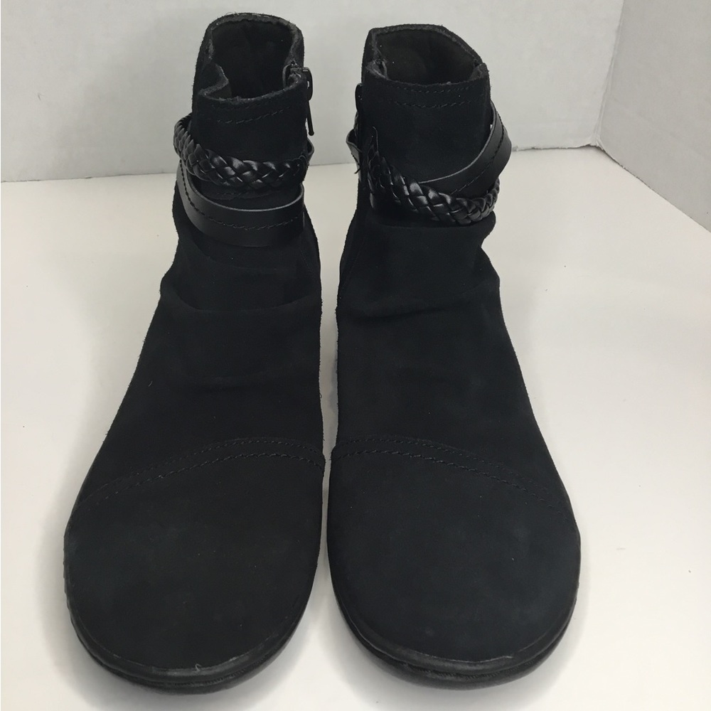 Clarks Cora Braidboot leather booties women Size 8